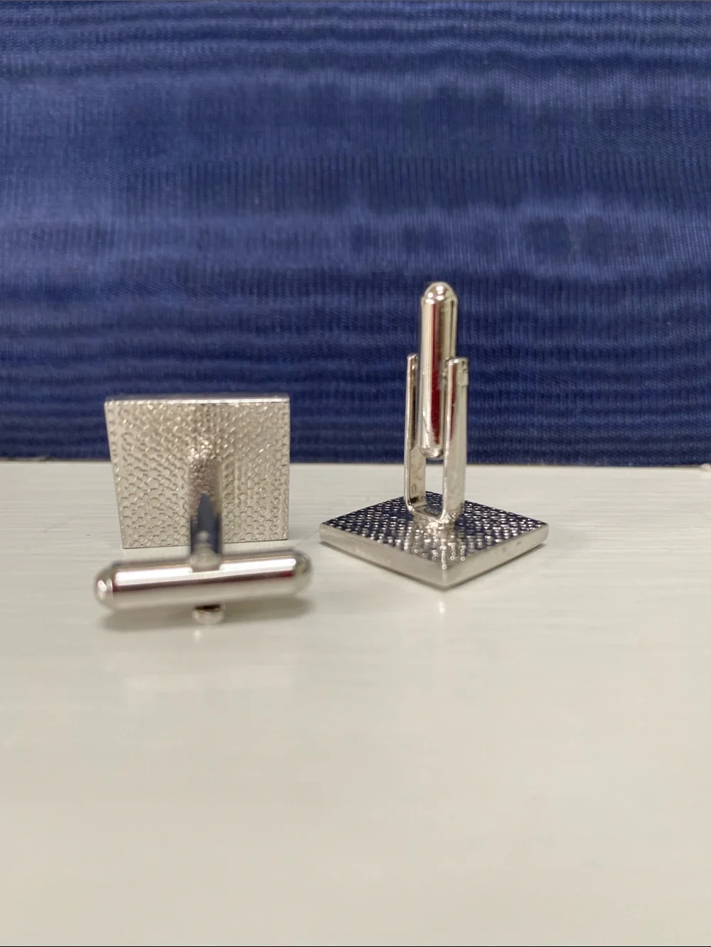 N/A classic square